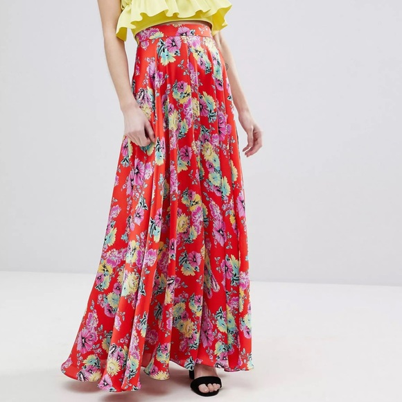 ASOS Petite Red Floral Satin FRONT Slit Maxi Skirt - Picture 3 of 11